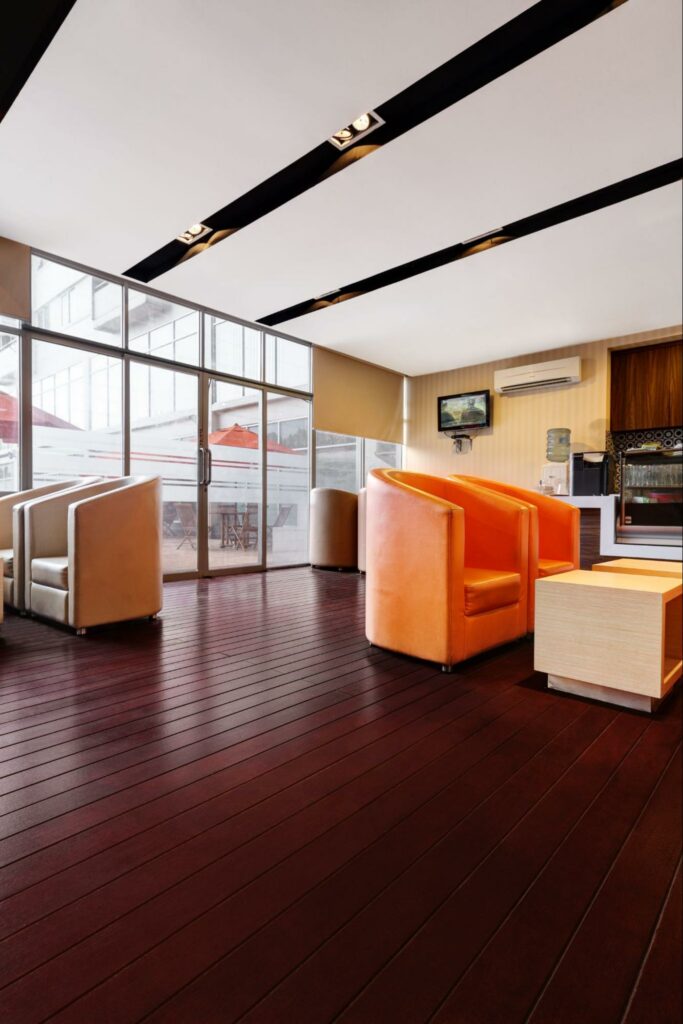 Conwood Deck Solusi Modern untuk Aplikasi Lantai Dekorasi Interior dan Eksterior Rumah Anda (7)